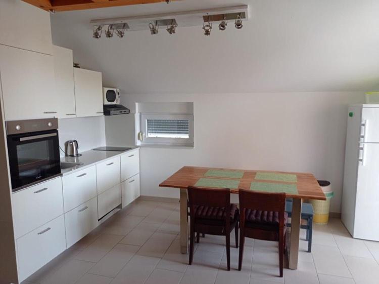 Apartment Lavanda Мандре Экстерьер фото